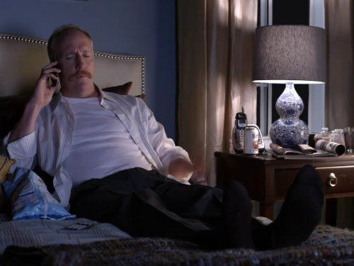 Outsourced — s01e05 — Touched by an Anglo