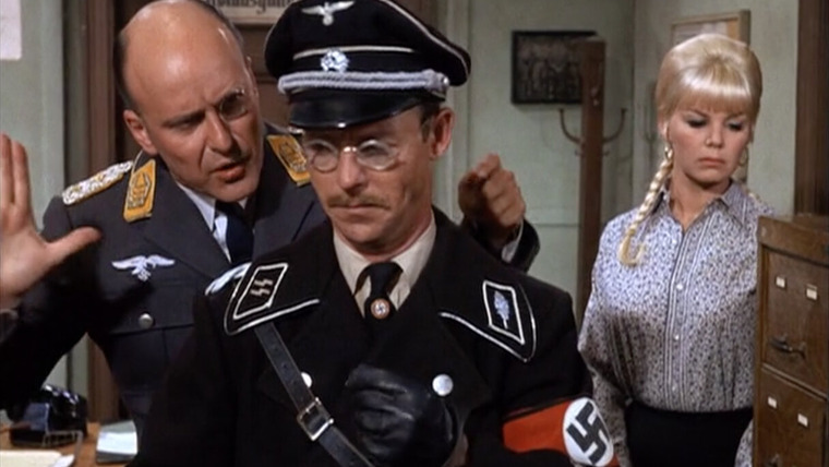Hogan's Heroes — s03e03 — D-Day at Stalag 13