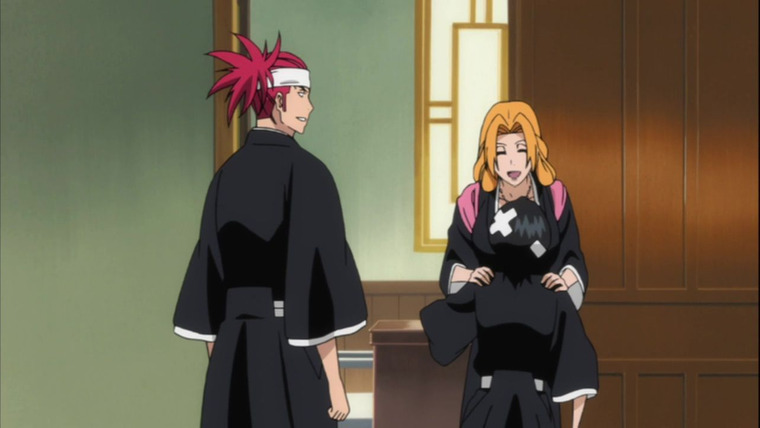 Блич — s16e13 — The Shinigami Enter Battle! Seireitei Also Has a New Year Special!