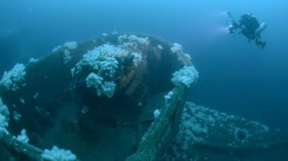 Shipwreck Secrets — s01e05 — Curse of the Armada Graveyard