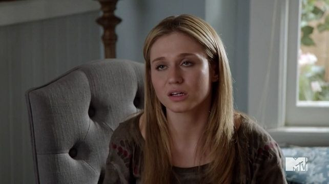 Faking It — s02e18 — Nuclear Prom