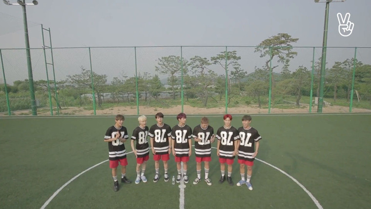 Run! BTS! — s01e05 — Episode 5: 100 seconds sports day