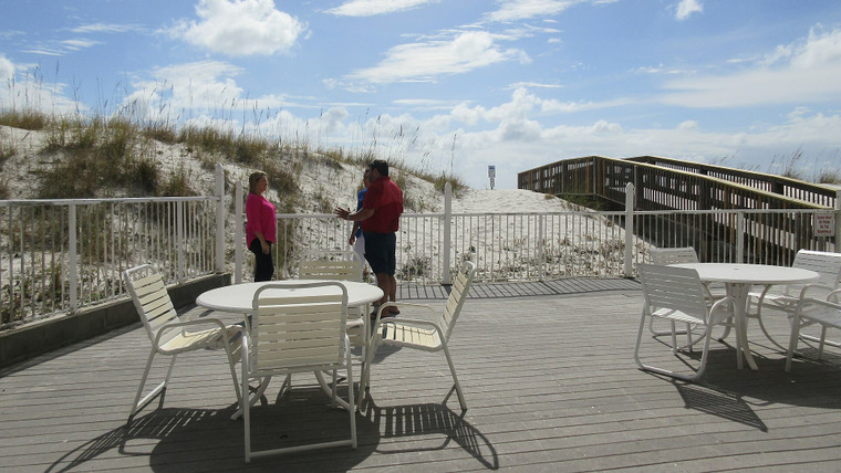 Beachfront Bargain Hunt — s2017e47 — Vacation Condo in Orange Beach, Alabama