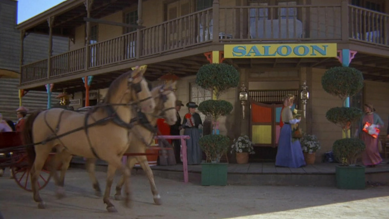 Семья Партридж — s02e13 — Don't Bring Your Guns to Town, Santa