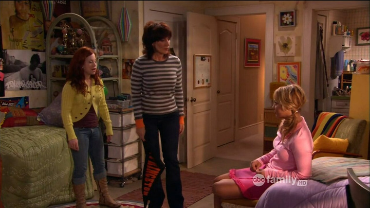8 Simple Rules — s03e11 — Princetown Girl