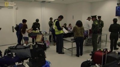 Airport Security: Colombia — s01e01 — Episode 1