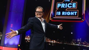 Alan Carr's Epic Gameshow — s01e02 — The Price Is Right