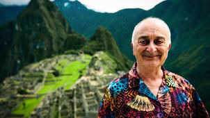 Around the World by Train with Tony Robinson — s02e02 — South America