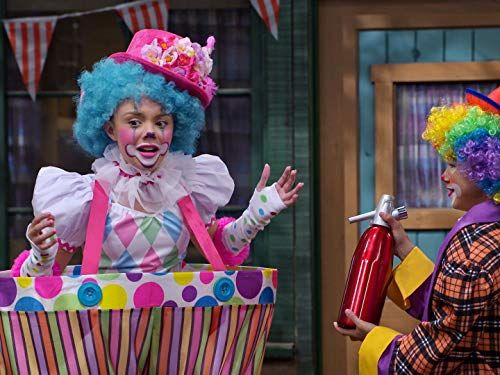 Bunk'd — s04e22 — Town and Clown Relations