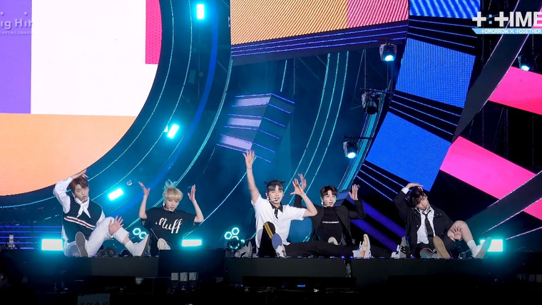 T: TIME — s2019e38 — ‘CROWN’ stage @SBS Super Concert in Gwangju