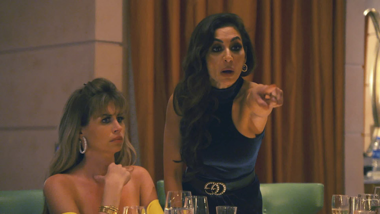 The Real Housewives of Cheshire — s09e08 — Why, Why, Why, Dubai?