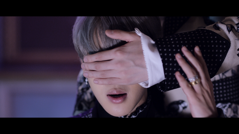 BTS on V App — s02e70 — 방탄소년단 (BTS) '피 땀 눈물 (Blood Sweat & Tears)' MV Teaser