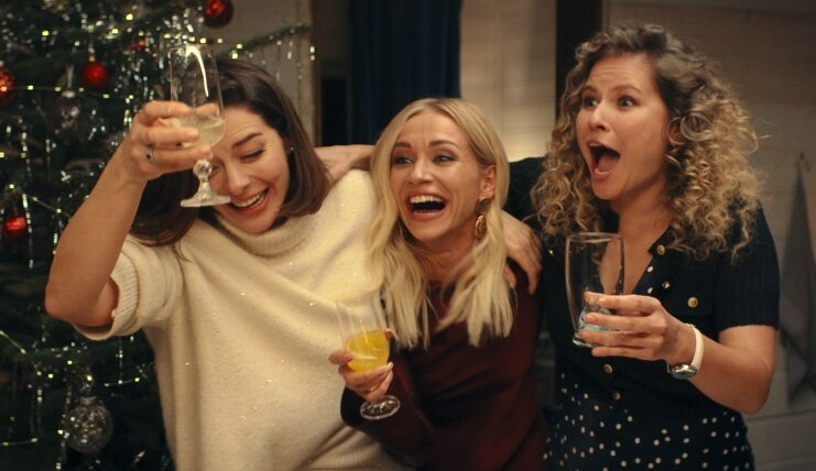 Москва слезам не верит. Всё только начинается — s01e08 — Серия 8