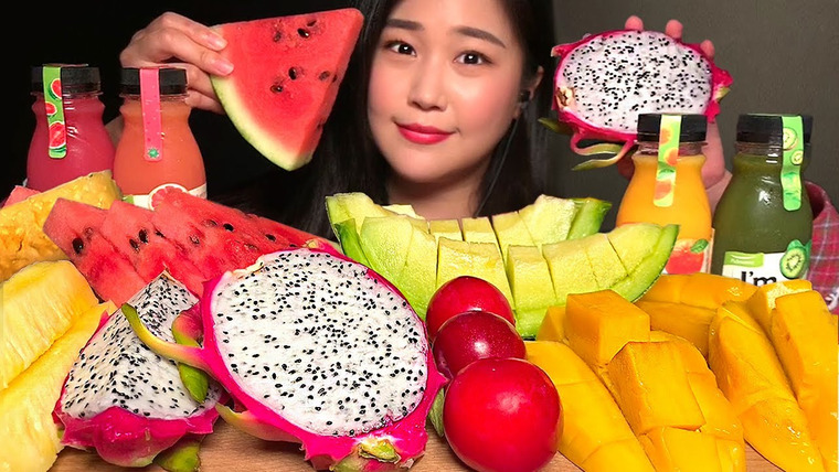 Yura ASMR 유라 — s02e26 — 과일 먹방! 🍒🍉🍋 수박 메론 망고 파인애플 용과 자두 fruit mukbang ASMR melon mango watermelon dragon fruit