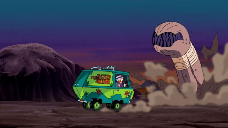 What's New Scooby-Doo? — s02e03 — The Fast and the Wormious