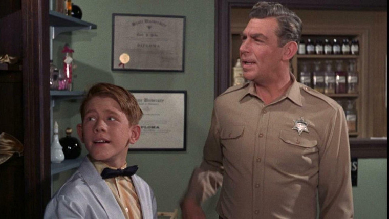 The Andy Griffith Show — s08e19 — Opie's Drugstore Job