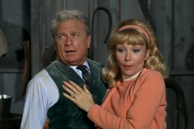 Green Acres — s04e09 — The Agricultural Student