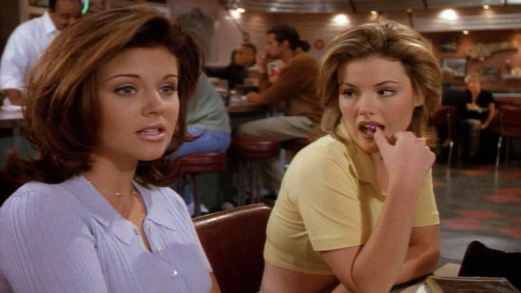 Беверли-Хиллз 90210 — s06e04 — Everything's Coming Up Roses