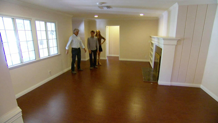 House Hunters Renovation — s2014e03 — A Master Suite Gets an Overhaul for Husband's Modern Taste and Wife's Need for Charm