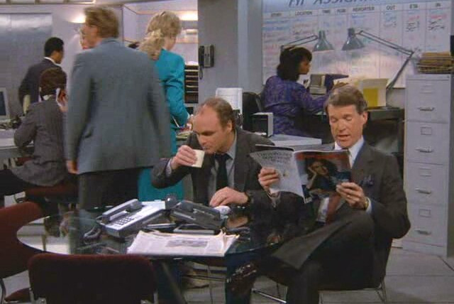 Мерфи Браун — s01e01 — Respect