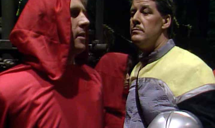 Доктор Кто — s21e17 — The Caves of Androzani, Part One
