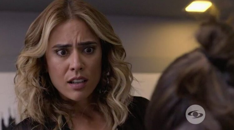 Королева флоу — s02e20 — Yeimy y Juancho están en aprietos y deben recurrir a Charly