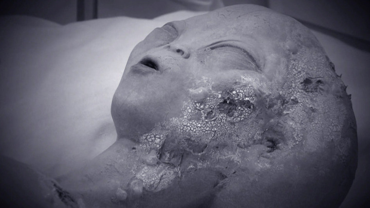 Вскрытые: Файлы о пришельцах — s01e19 — Roswell & Area 51