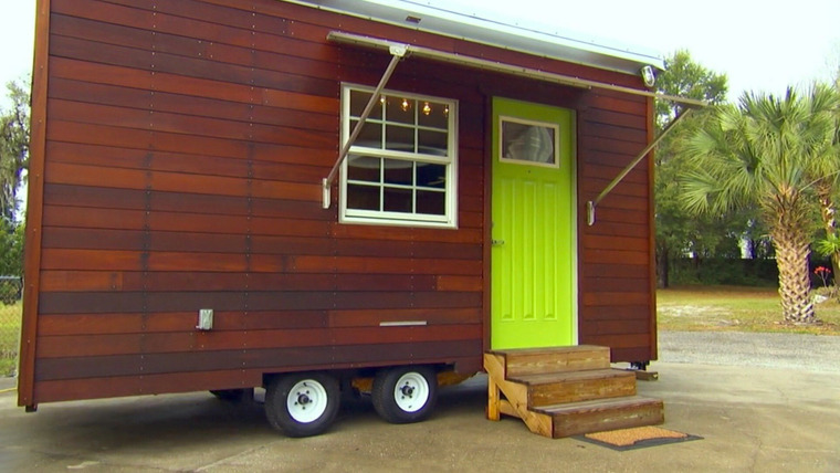 Tiny House Hunters — s02e01 — Moving From Parents Place To Tiny House