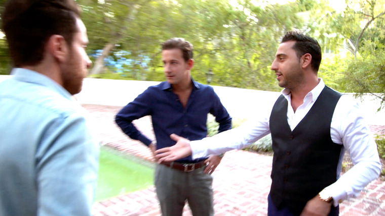 Million Dollar Listing: Los Angeles — s08e13 — Tower-ing Inferno