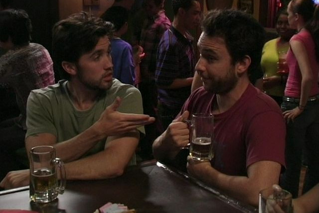 В Филадельфии всегда солнечно — s01e03 — Underage Drinking: A National Concern