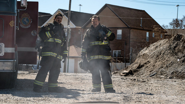 Chicago Fire — s05e19 — Carry Their Legacy
