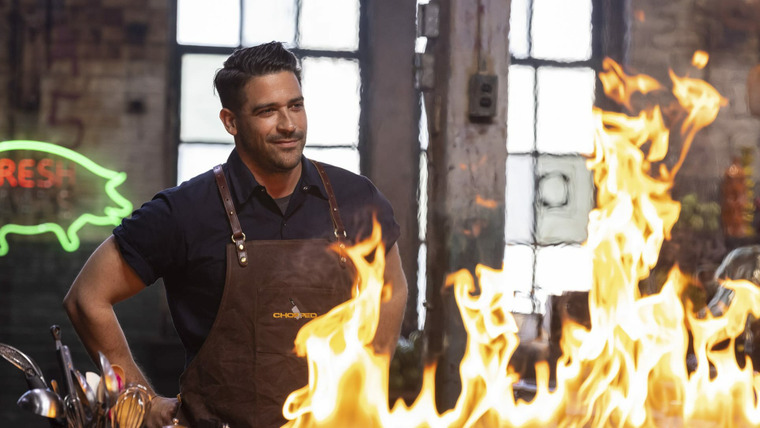 На куски — s2021e34 — Playing with Fire: High Stakes
