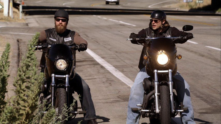 Sons of Anarchy — s01e08 — The Pull