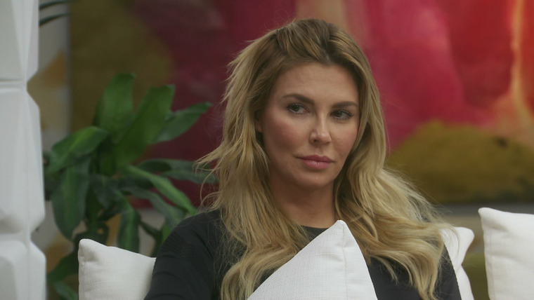 Famously Single — s01e03 — Will They or Won't They?