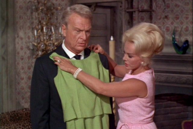 Green Acres — s02e09 — The Hooterville Image