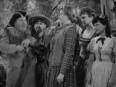 The Three Stooges — s07e02 — Rockin' Through the Rockies