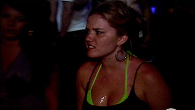 Bad Girls Club — s01e11 — And the Walls Came Tomberlin Down