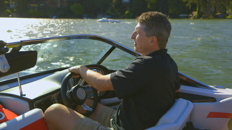 Waterfront House Hunting — s02e19 — Dazzling Waters In Lake Oswego