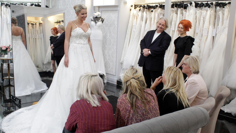 Say Yes to the Dress UK — s03e13 — The Over-Exposed Show
