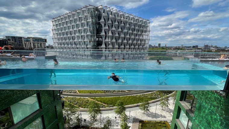 Дмитрий Шаракоис — s04e18 — 33 метра над землей в прозрачном бассейне