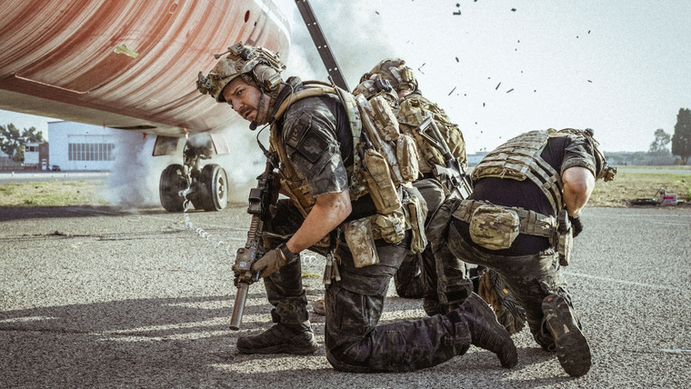 SEAL Team — s02e11 — Backwards in High Heels