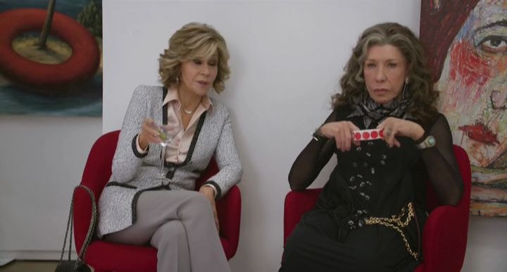Grace and Frankie — s03e01 — The Art Show