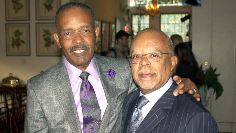 Finding Your Roots with Henry Louis Gates Jr. — s05e10 — All in the Family