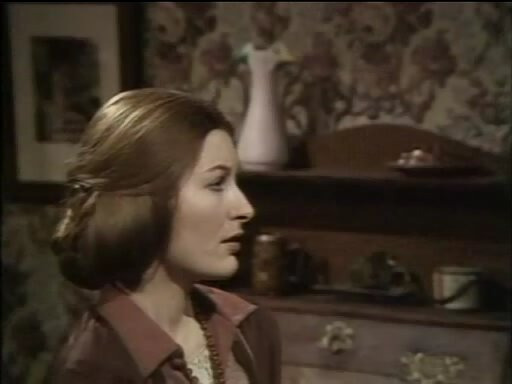 Под грузом улик — s02e04 — The Unpleasantness at the Bellona Club (4)