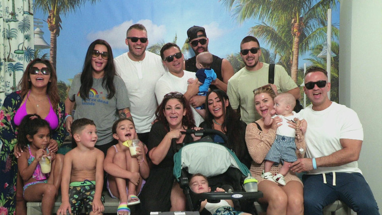 Jersey Shore: Family Vacation — s05e12 — The Lie Detector Test