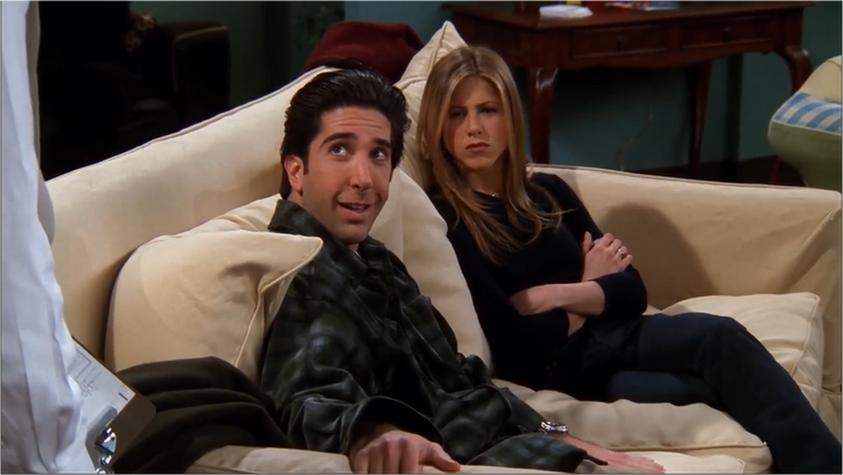Друзья — s05e16 — The One With the Cop