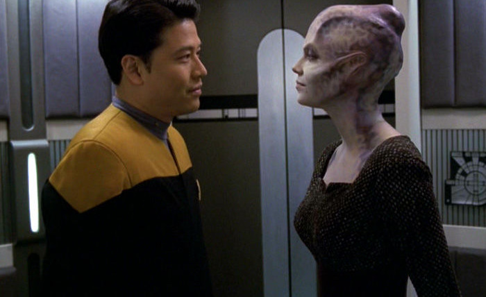 Star Trek: Voyager — s06e18 — Ashes to Ashes