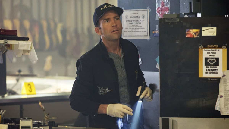 NCIS: New Orleans — s03e17 — Swift, Silent, Deadly