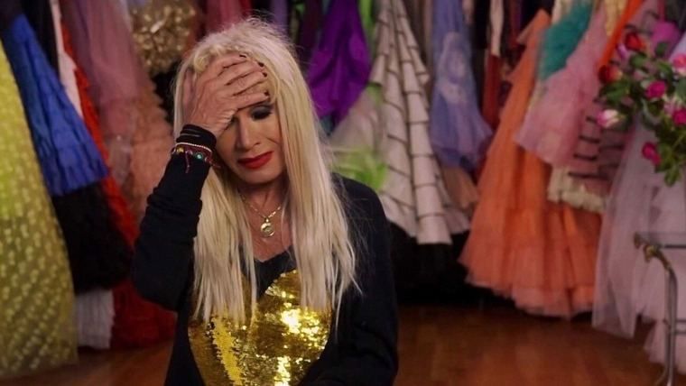 XOX Betsey Johnson — s01e06 — Biggest Show of My Life