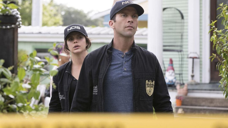 NCIS: New Orleans — s04e22 — The Assassination of Dwayne Pride